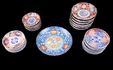 19/20th C Imari Small Dishes (24 pcs)