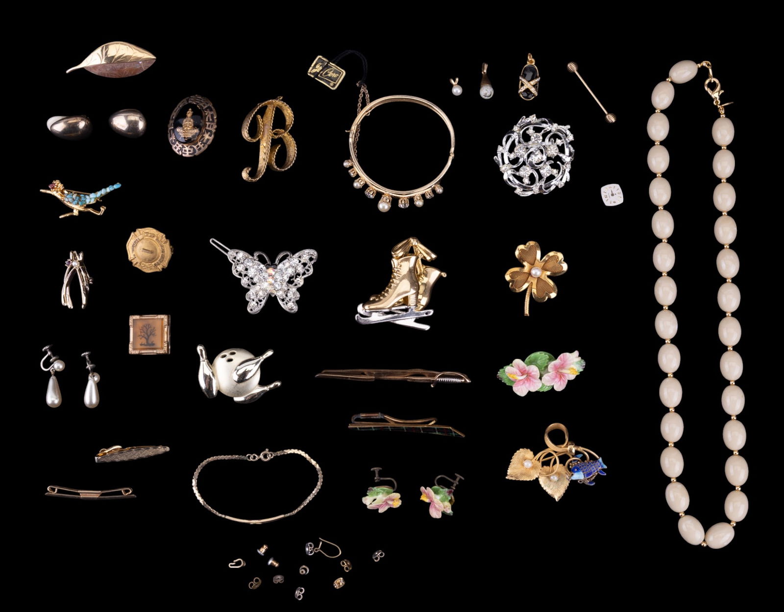 Joan Rivers, Coro and Estate Jewelry (1 of 17)