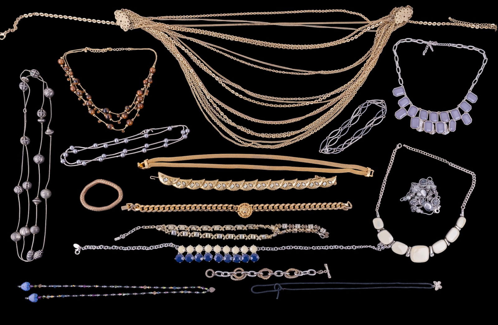 Gold and Silver Tone Necklaces and Bracelets (1 of 12)