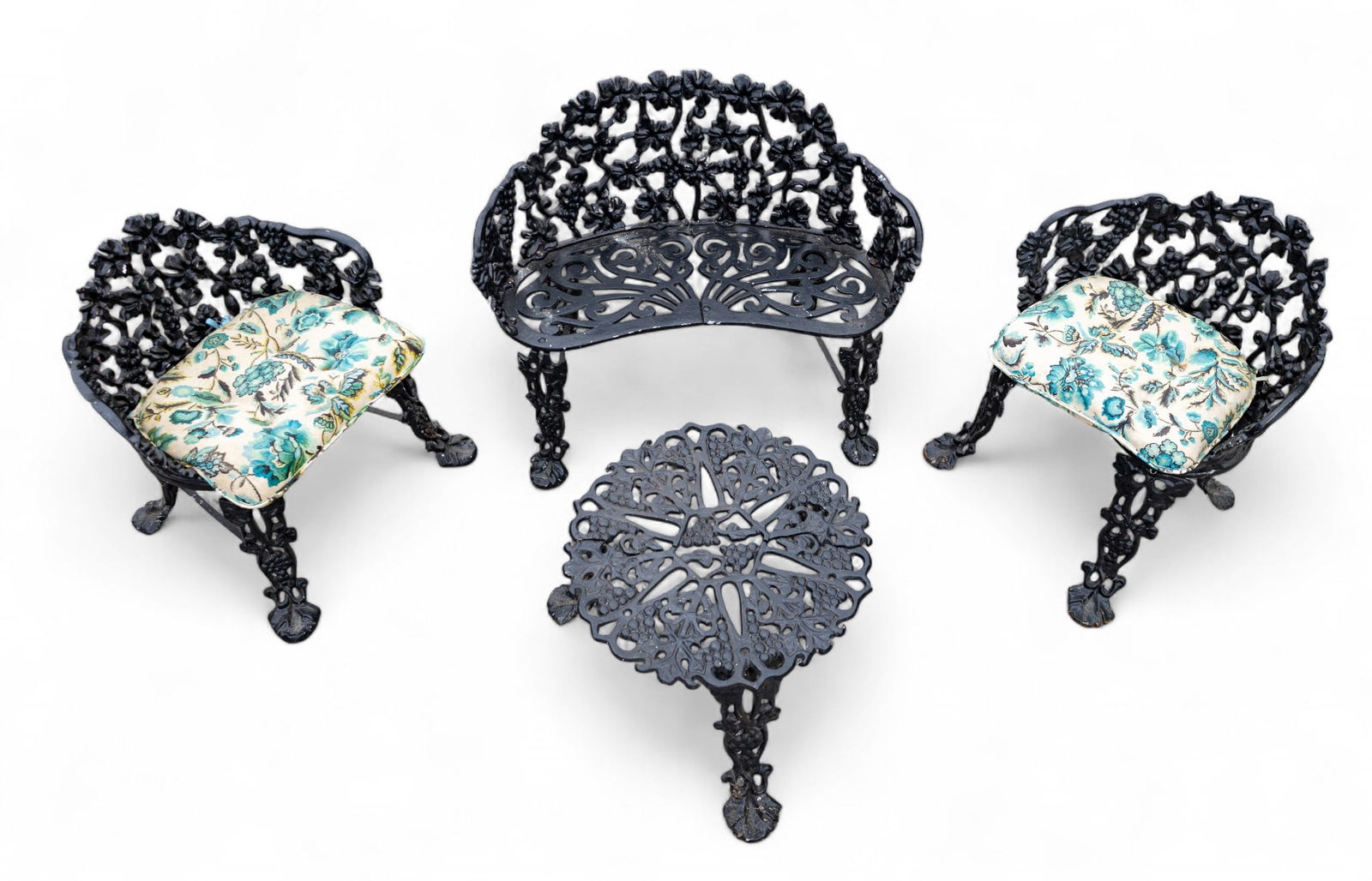 4 Pc Cast Iron Patio Set w/ Grapevine Motif (1 of 16)