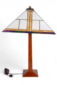 Stickley Arts & Crafts Style Table Lamp