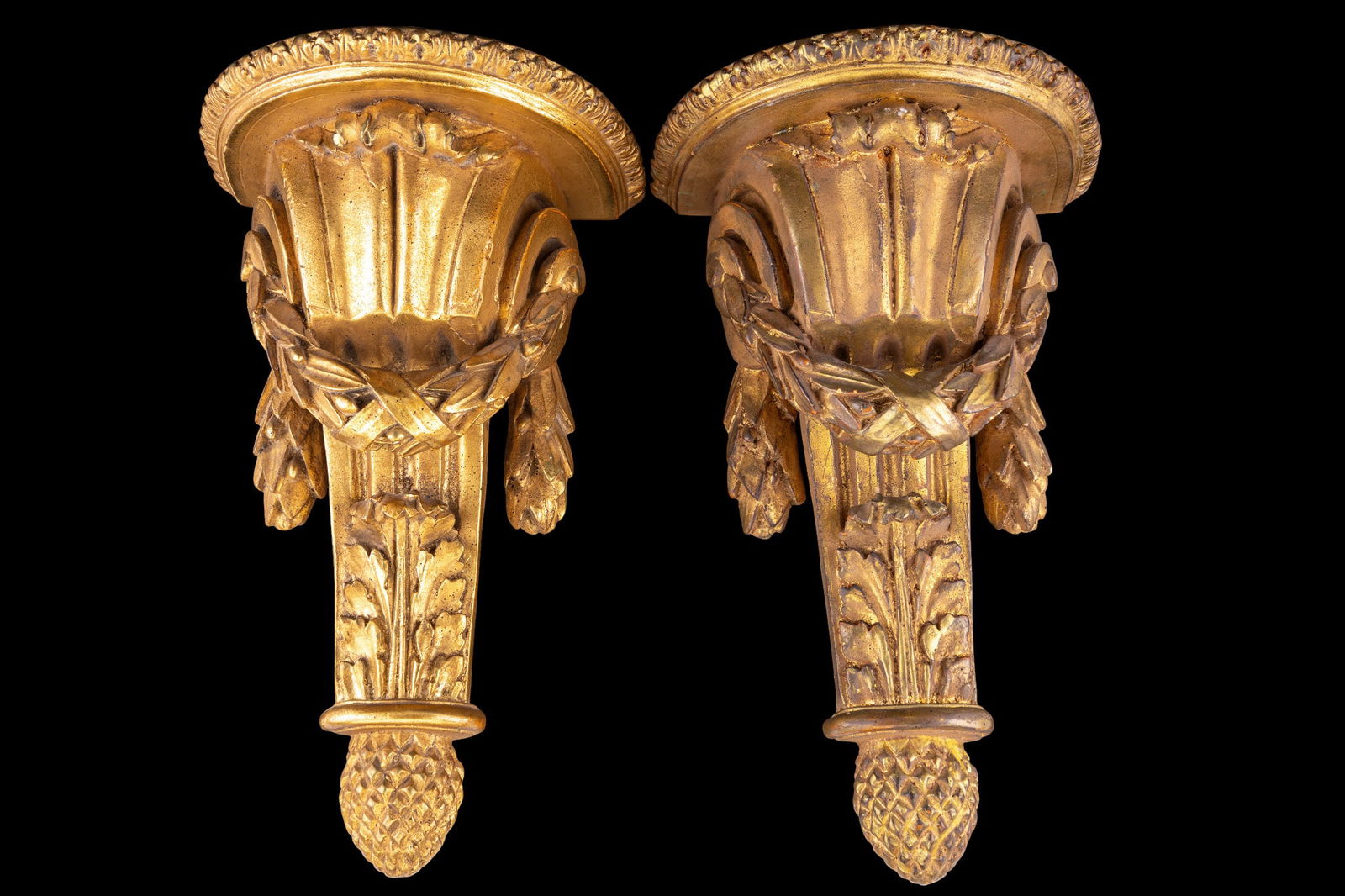 Pair of Borghese Gilt Wall Sconces (1 of 9)