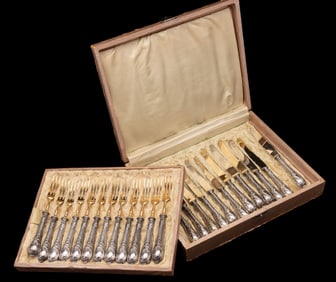 Two-Tone Petite Flatware Set