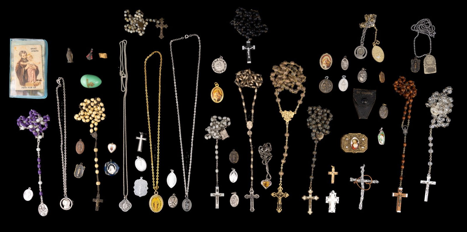 Large Religious Jewelry Group w/ Rosaries, Medals (1 of 20)
