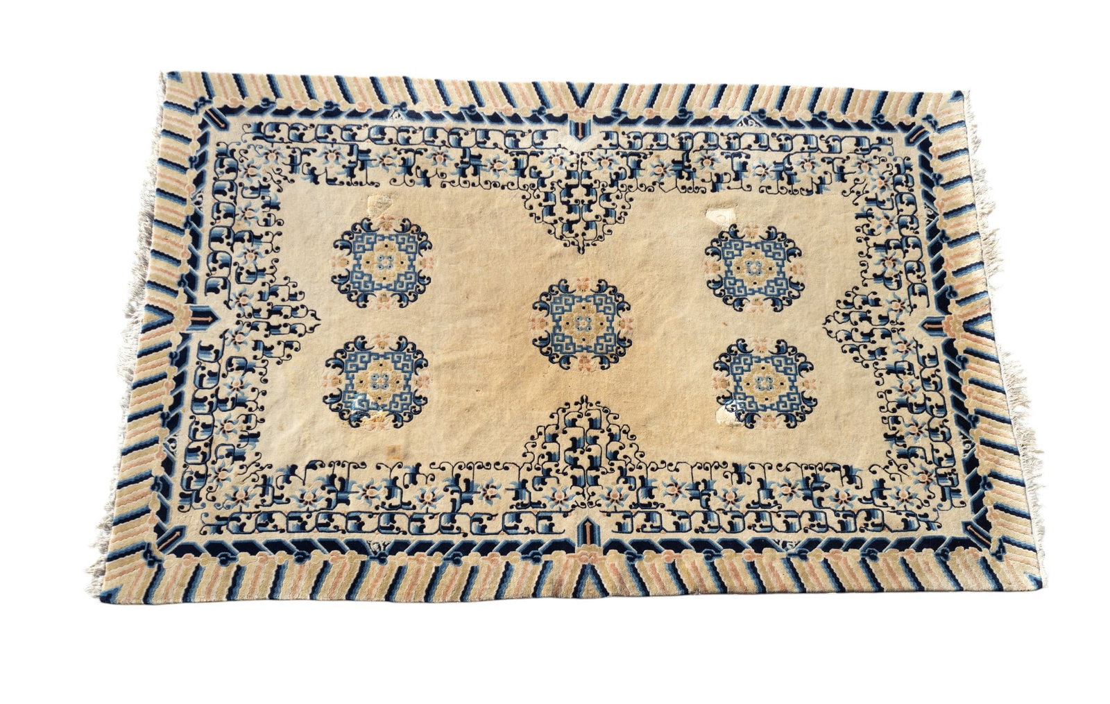 Antique Chinese Rug: Antique Chinese rug.