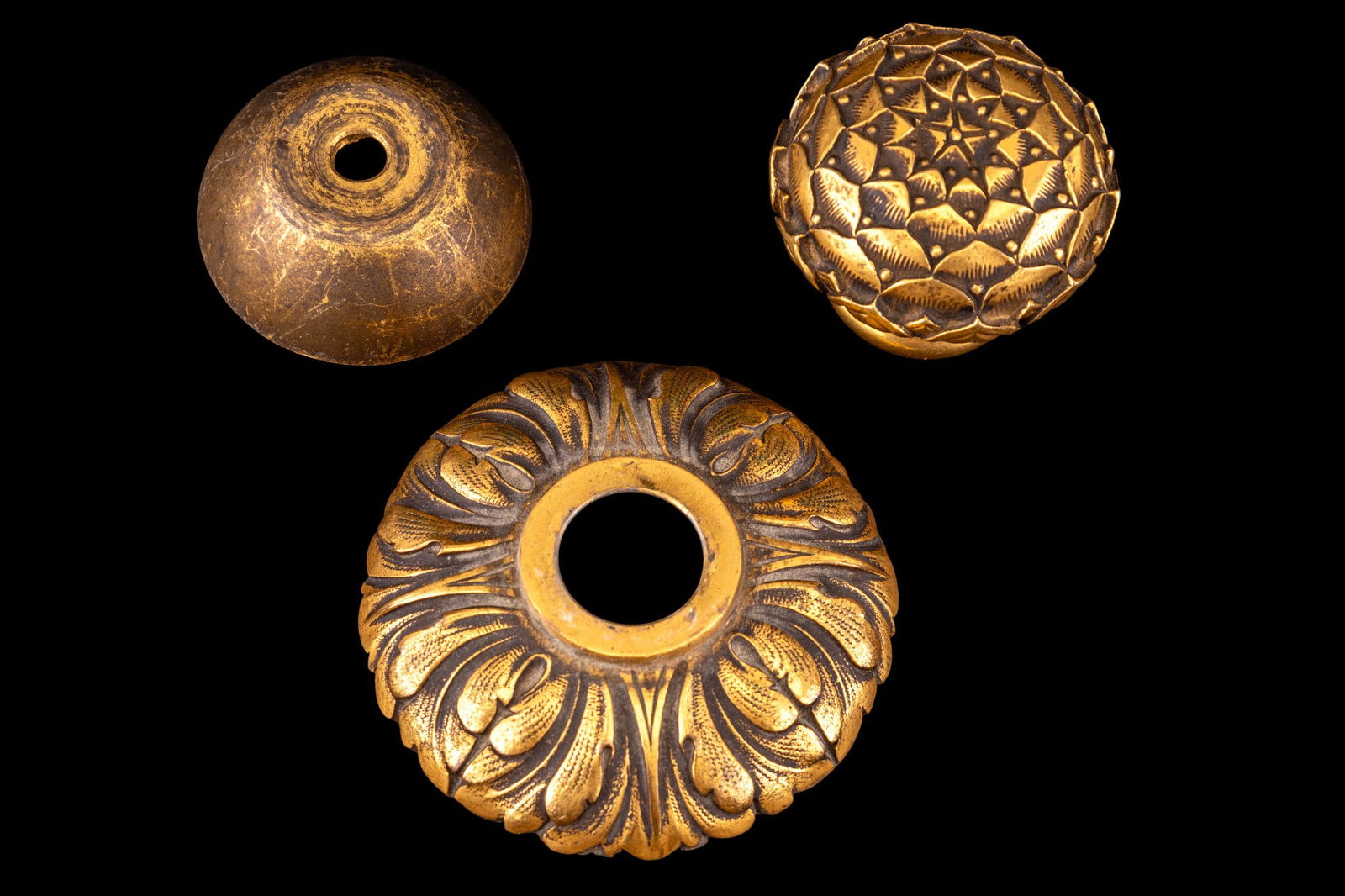 French Brass Lamp Finial and Collar (1 of 9)