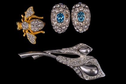 Joan Rivers Bee Pin and More