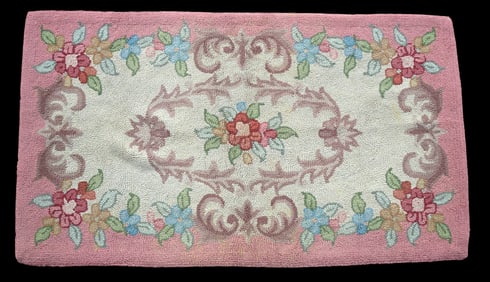 Floral / Chinese Art Deco Hook Rug