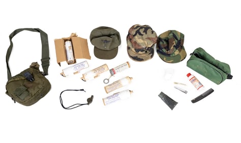 M115A2 Ground Burst Simulator and Militaria