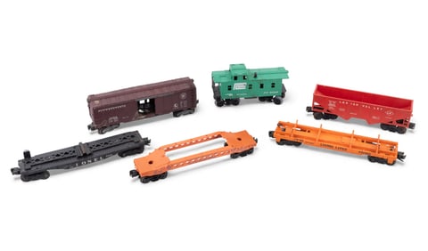 Lionel & Assorted O-Gauge Train Cars (6)