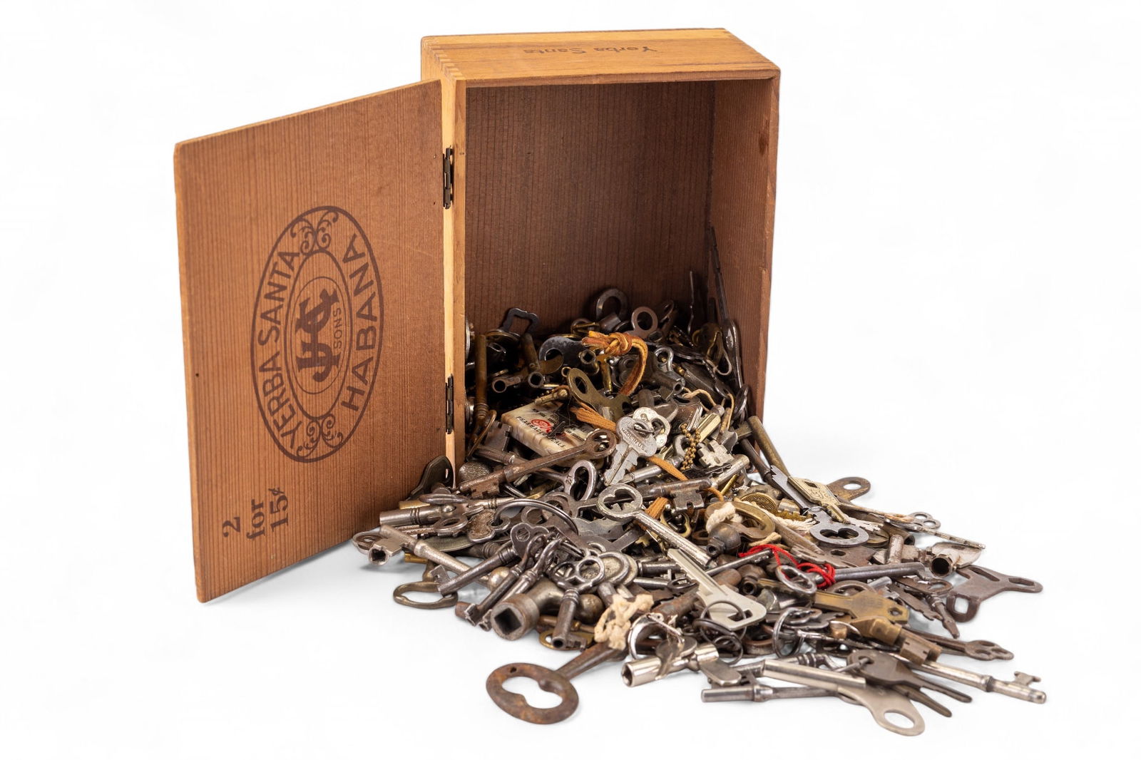 Yerba Santa Cigar Box w/ Antique & Vintage Keys (1 of 9)