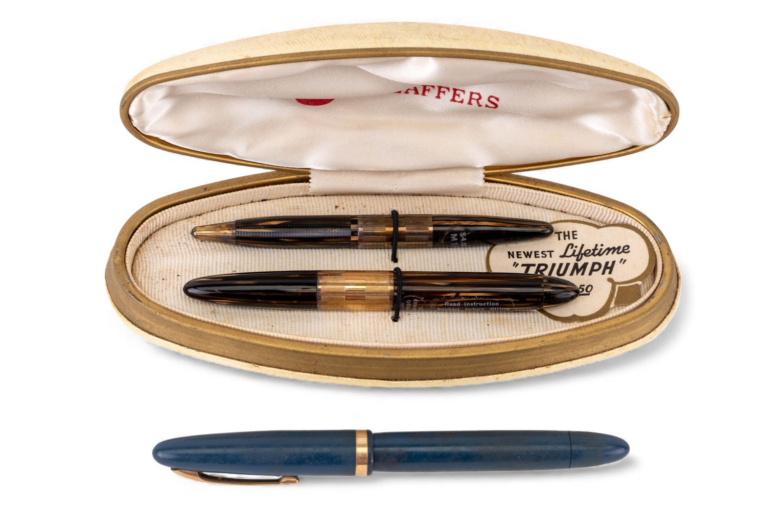 Sheaffer Cadet and Triumph Fountain Pens (1 of 17)