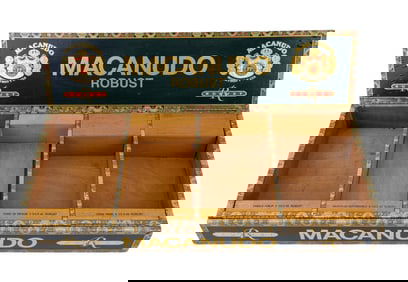 Macanudo Robust Cigar Display Case