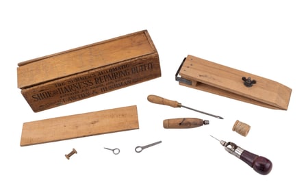 Summers Automatic Shoe Repair Box