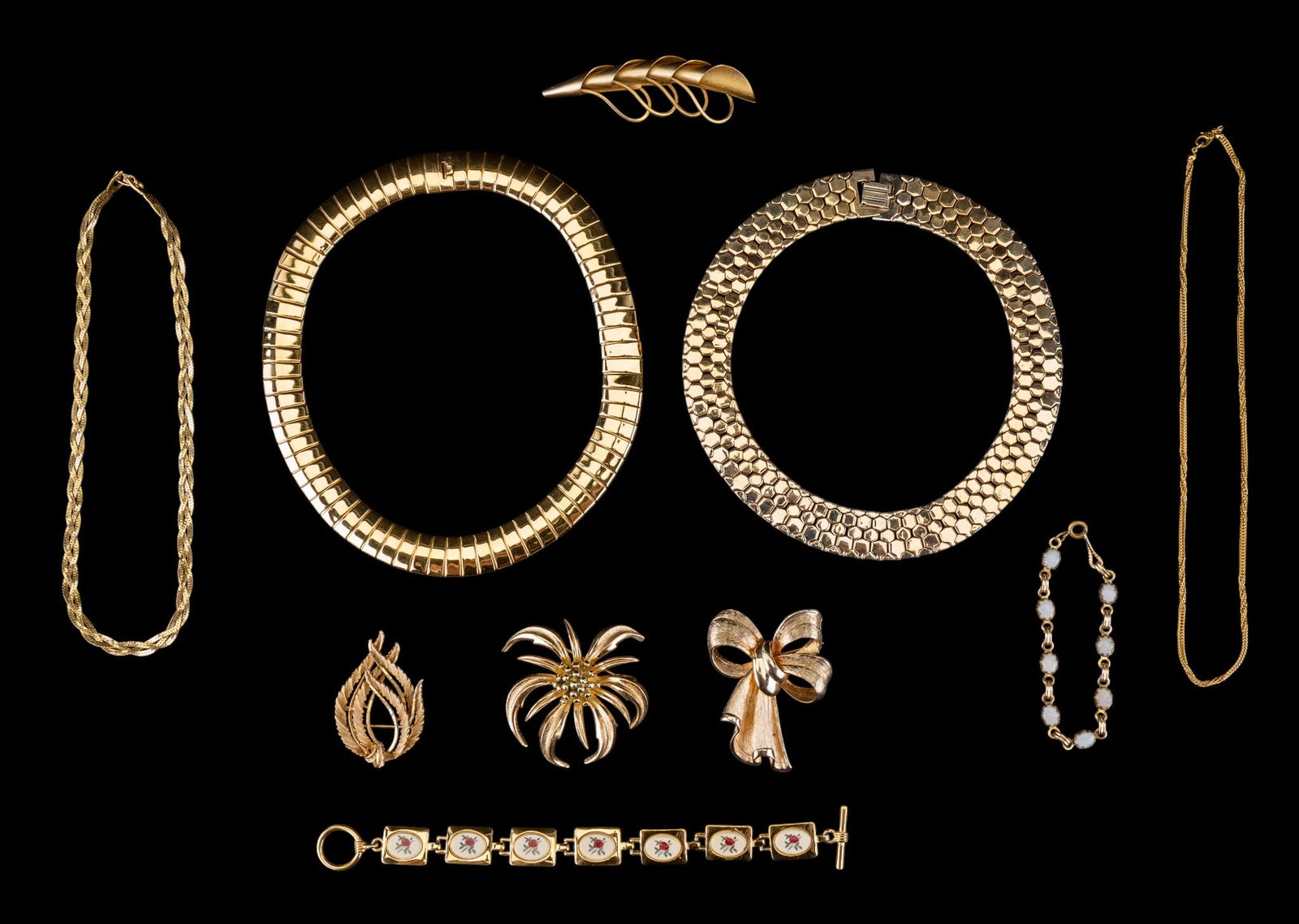 Gold Tone Costume and Designer Jewelry (1 of 13)