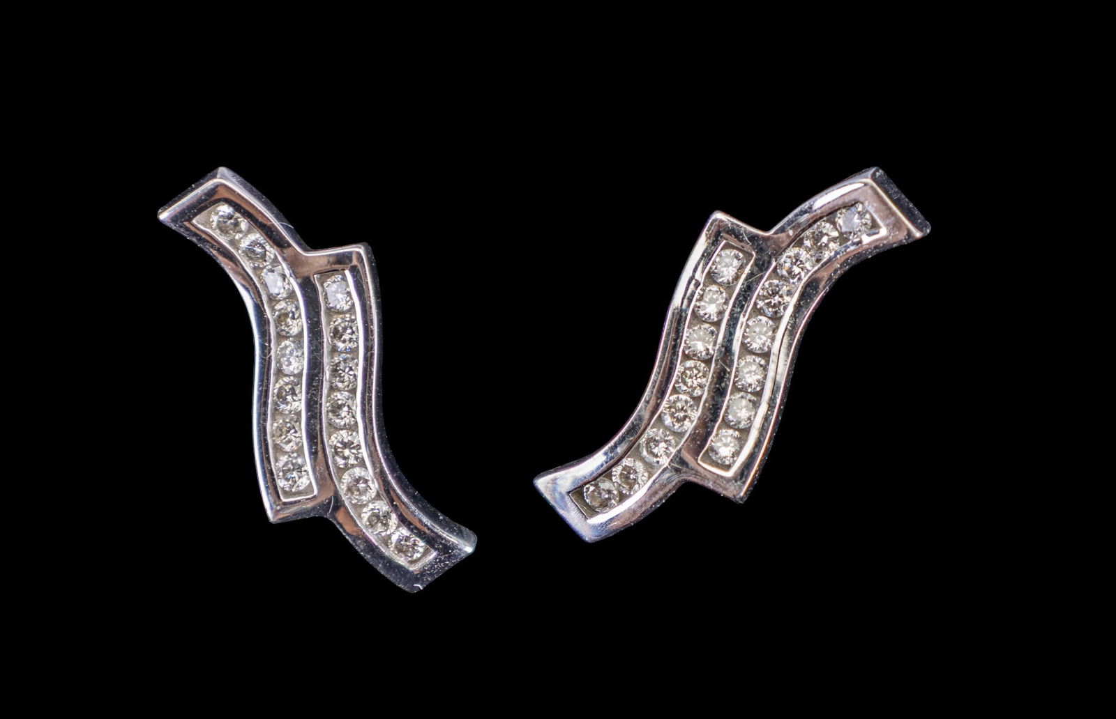 14k White Gold Diamond Earrings (1 of 6)