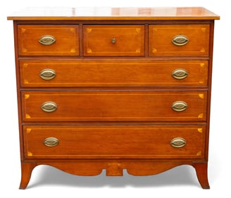 6-Drawer Dresser w/ Inlaid Shell Design