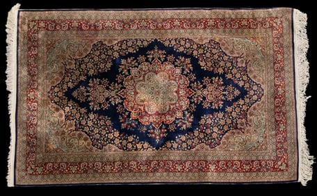 Turkish Silk Rug (4' x 6.5')