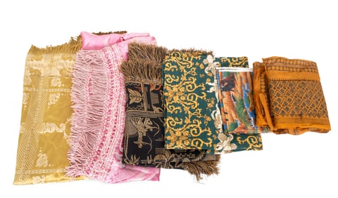 Collection of Fine Linens / Textiles