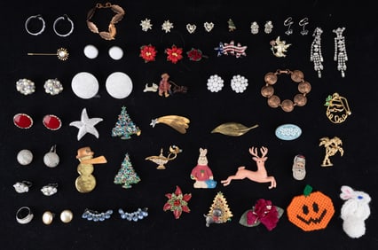 Holiday Brooches and Vintage Jewelry