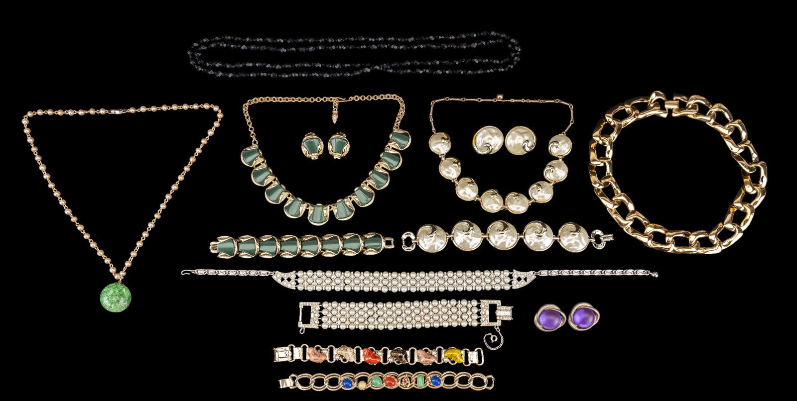 Costume Jewelry with Faux Pearls & Bracelets (1 of 14)