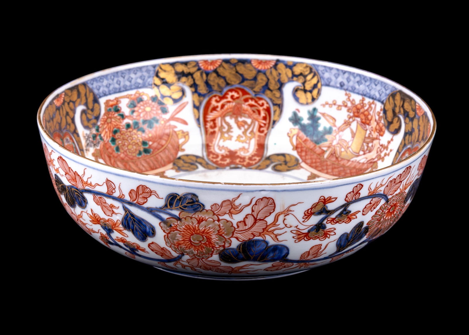 Large Antique Japanese Aritaware Floral Motif Bowl (1 of 11)