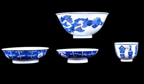 Blue & White Chinese Footed Porcelain (4)