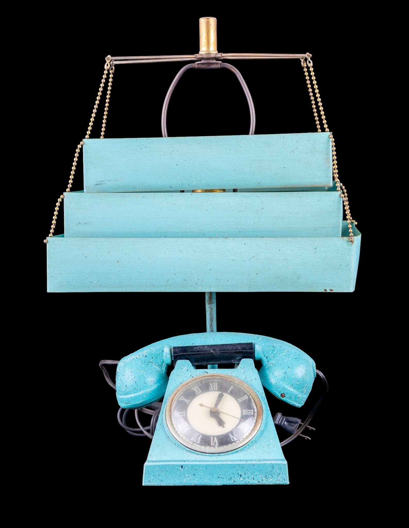 Mid Century Trea-Boye Phone Lamp: A mid century turquoise speckle painted combination phone lamp with built in clock by Trea-Boye Corp. Brooklyn, NY, untested, note top rung of shade is missing, measures approx. 17" H.