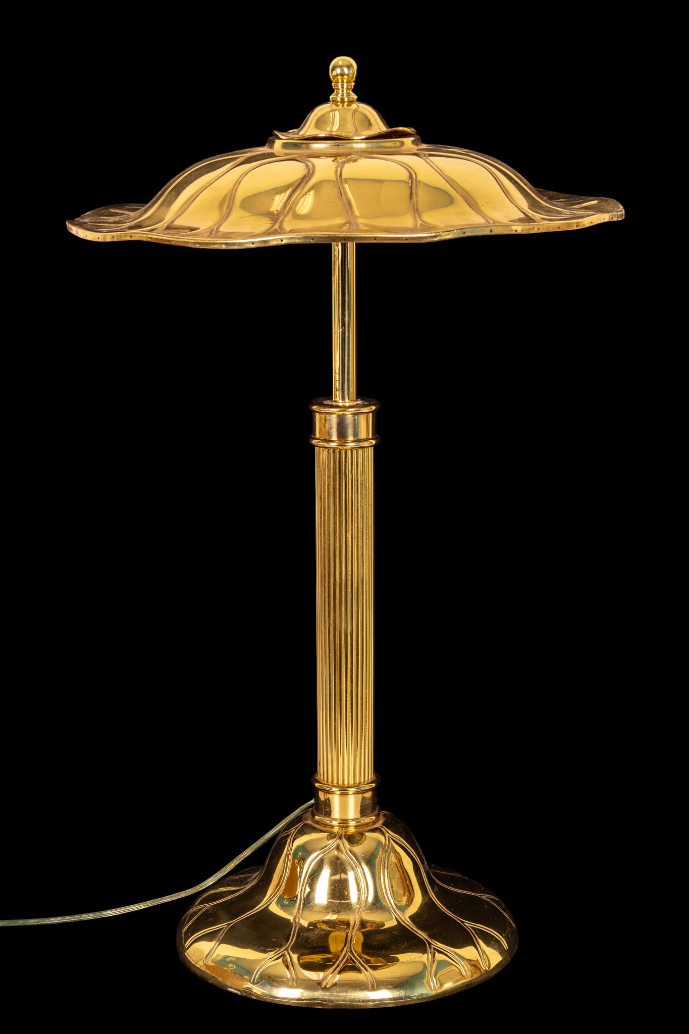 Large Brass Table Lamp and Chandelier (1 of 18)