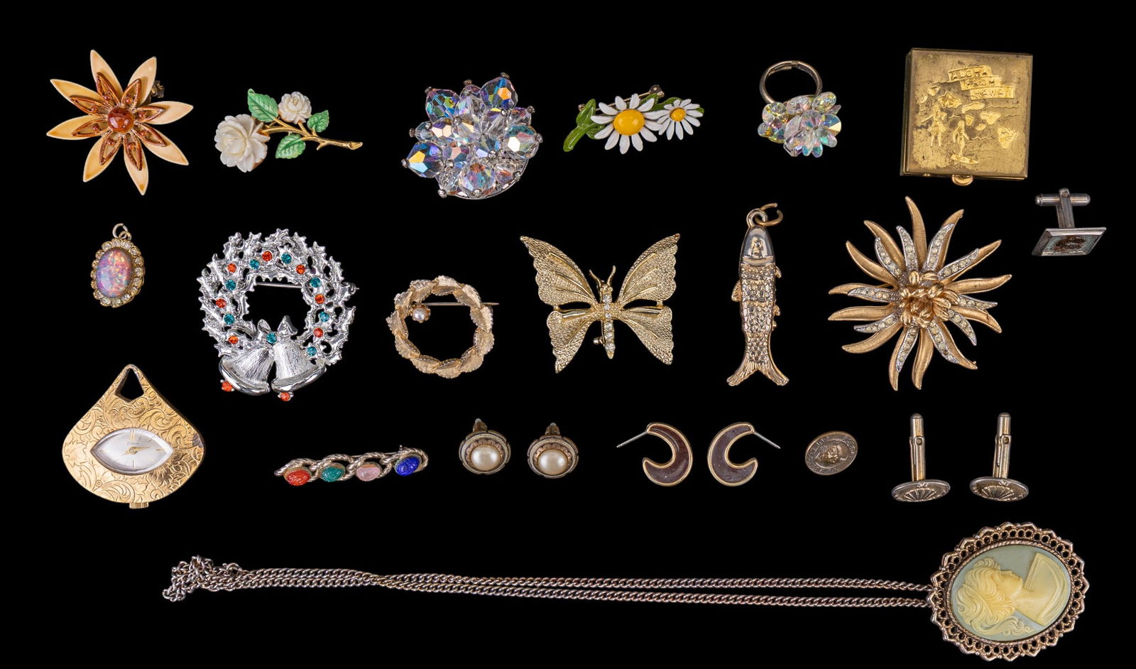 Vintage Estate Brooches & more (1 of 14)