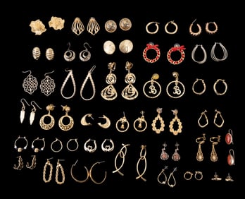 Gold Tone Costume Earrings (33prs)