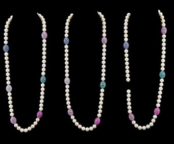 Designer Style Pearl Necklaces
