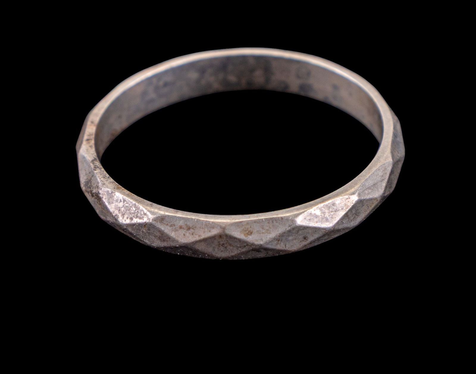 14K White Gold Vintage Angular Cut Men's Ring (1 of 8)