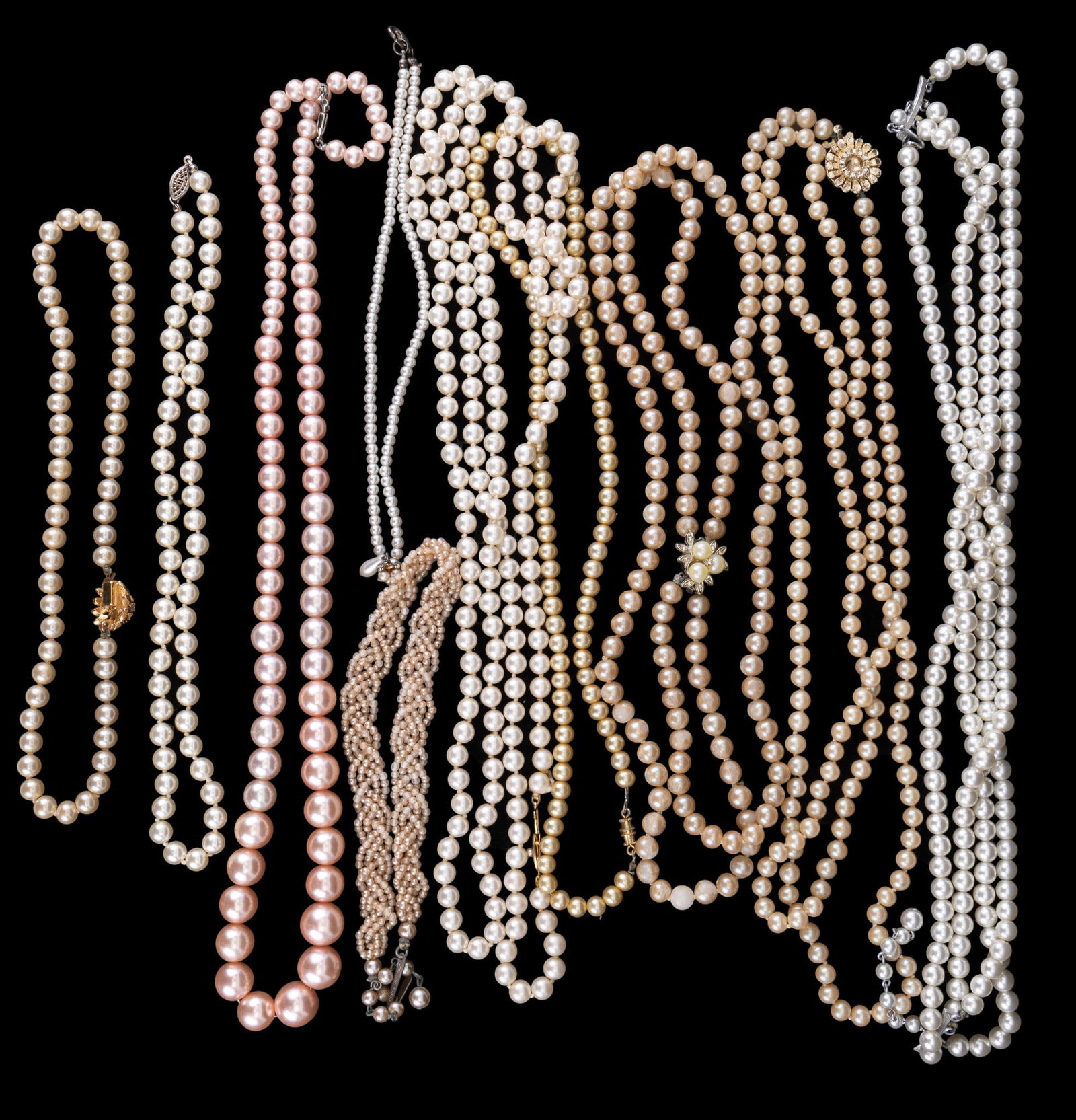 Vintage Faux Pearl Beaded Costume Jewelry: Grouping of vintage and other faux pearl costume jewelry necklaces.