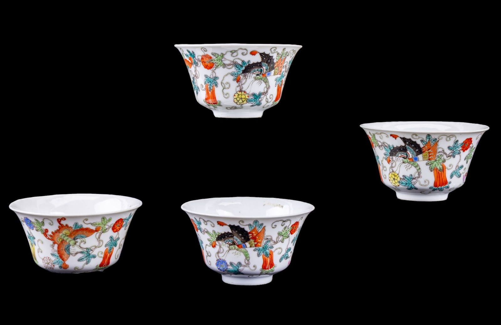 Chinese Qianlong Porcelain Tea Cups (1 of 9)