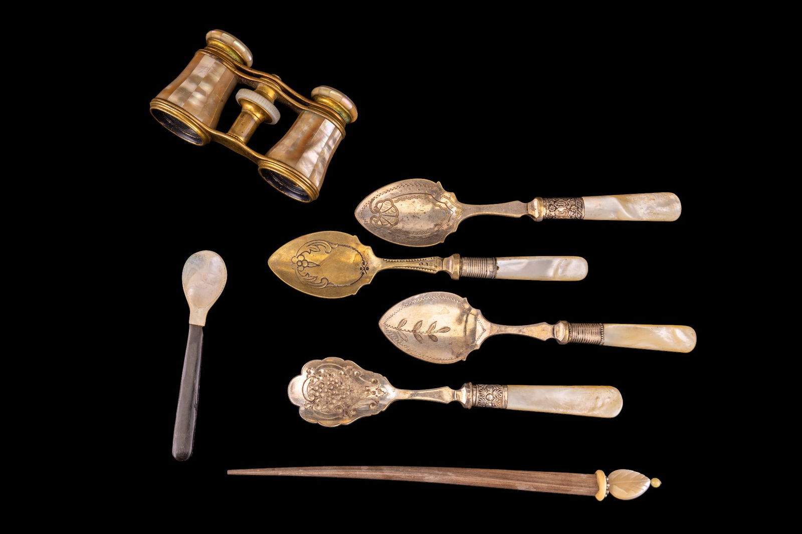 Mother of Pearl Accessories (1 of 11)