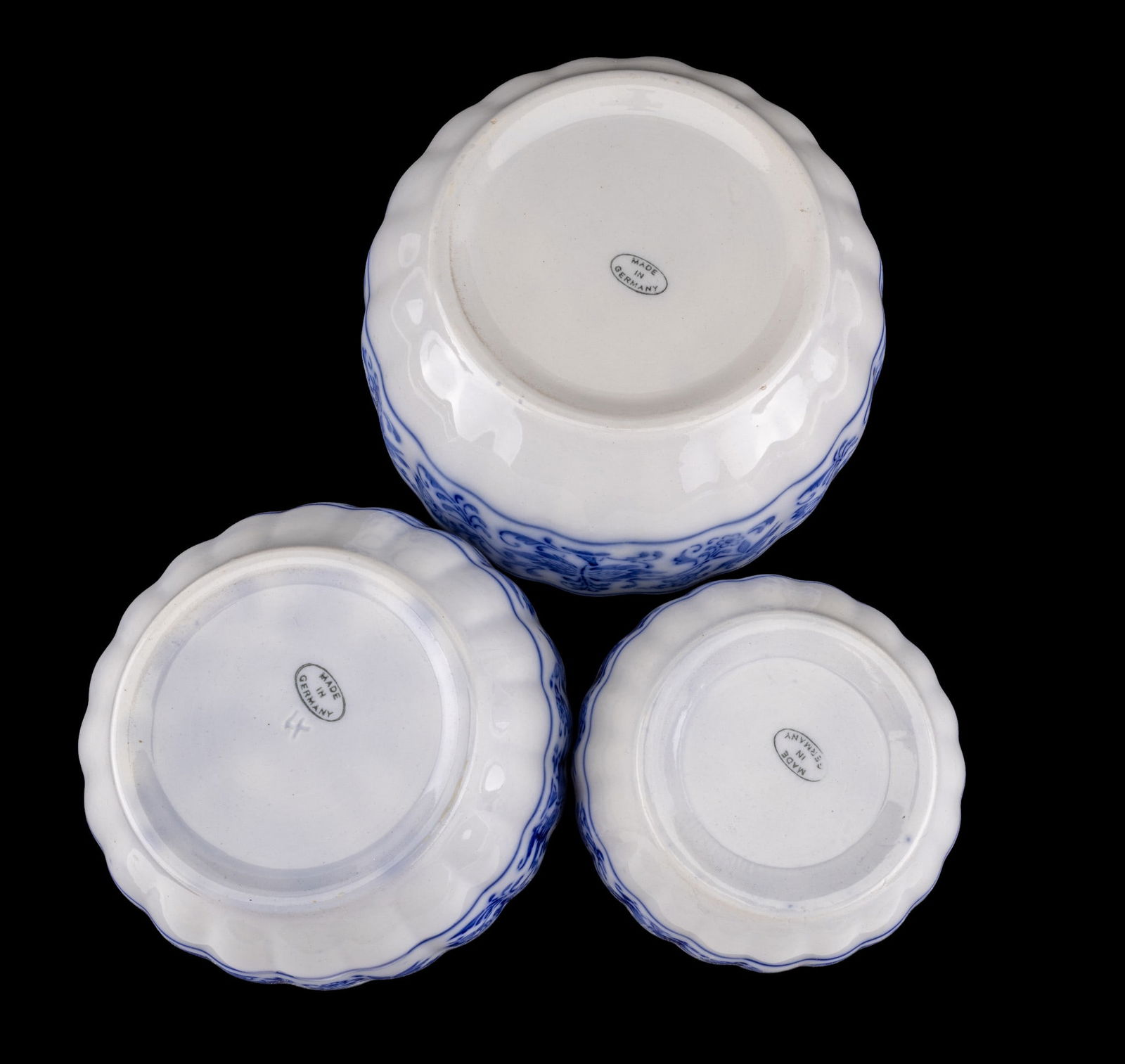 Flow Blue Serving Platter, Blue Onion Pattern - 6