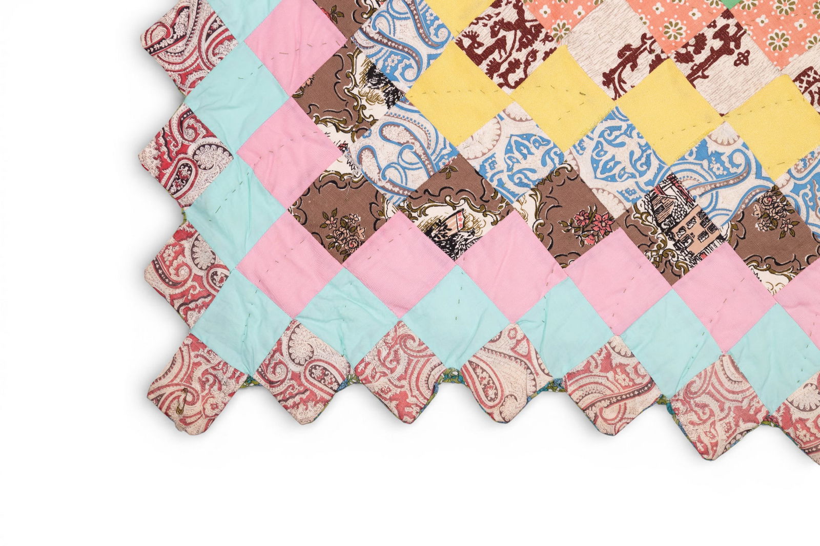 Vintage Diamond Pattern Patchwork Quilt - 3