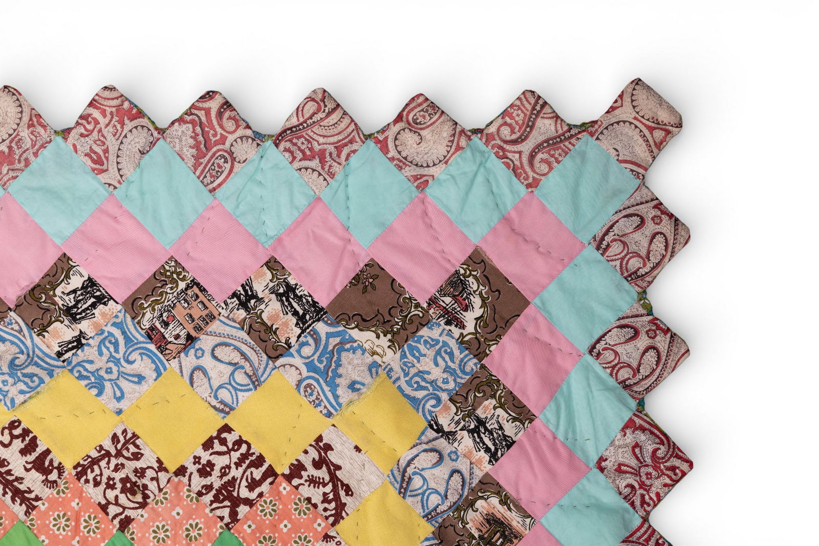 Vintage Diamond Pattern Patchwork Quilt - 5