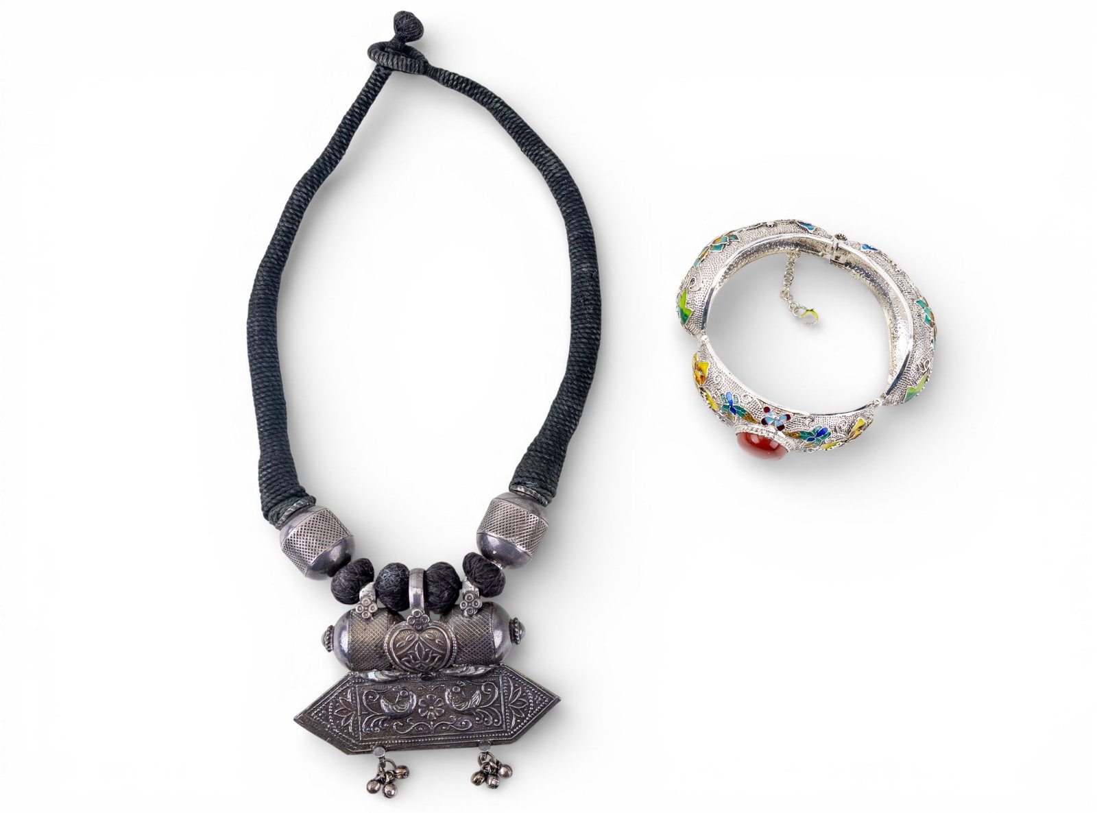 Tabiz Indian Necklace and Cloisonne Bracelet (1 of 12)