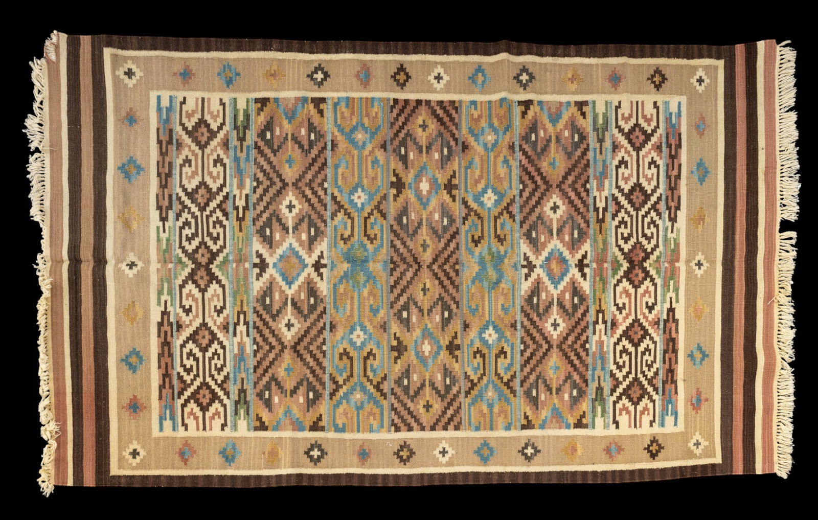 Handmade Persian Kilim (1 of 10)