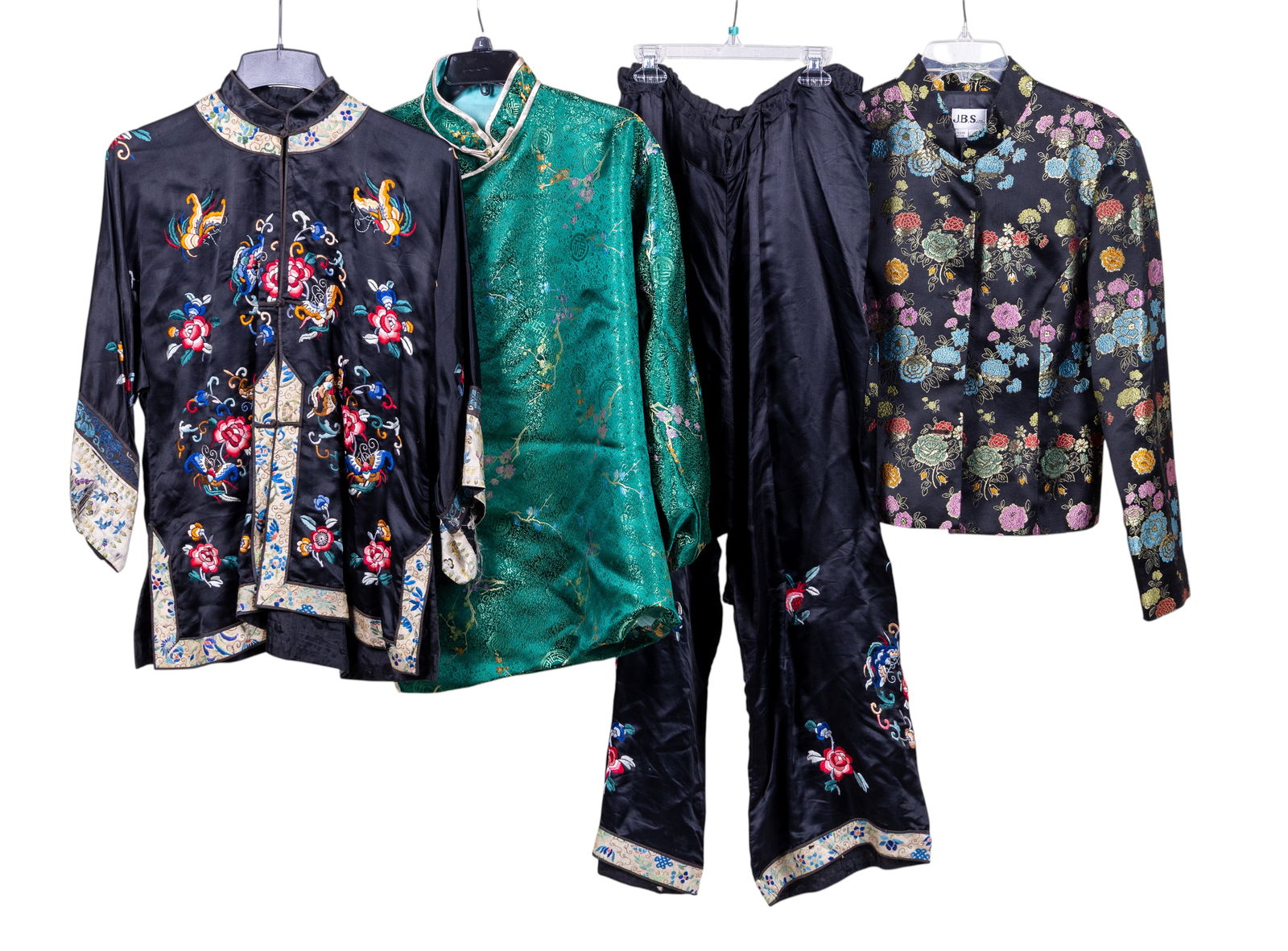 Embroidered Chinese Silk Pajamas & Jackets (1 of 20)