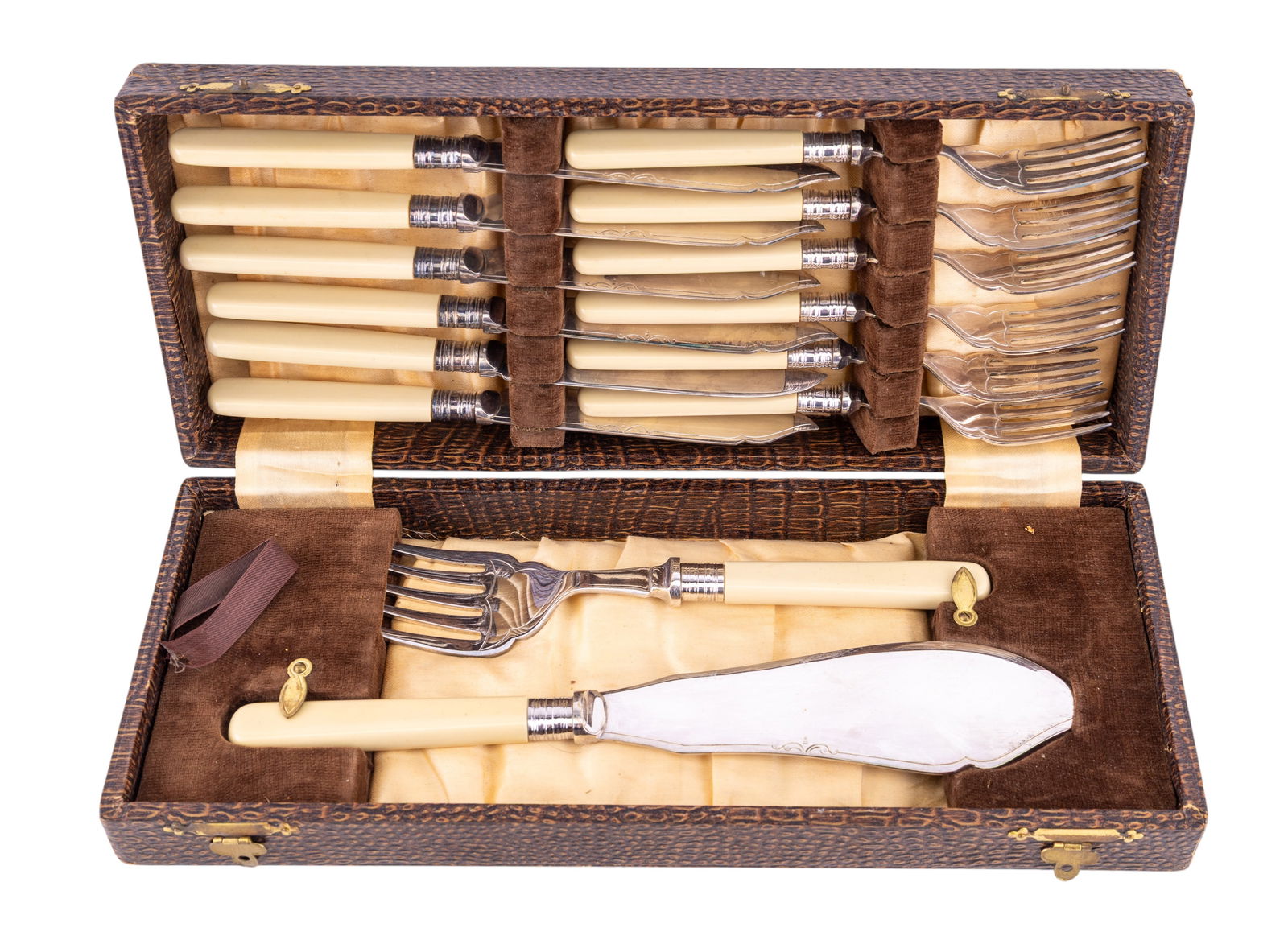 12 Piece Set of EPNS Fish Cutlery in Fitted Case (1 of 20)