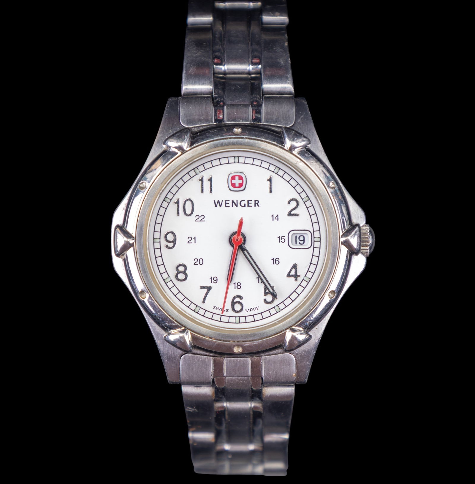 Wegner Standard Issue XL Swiss Wrist Watch: A Wegner Standard Issue XL Swiss wrist watch with stainless steel band, original box, and manual. In as found condition.