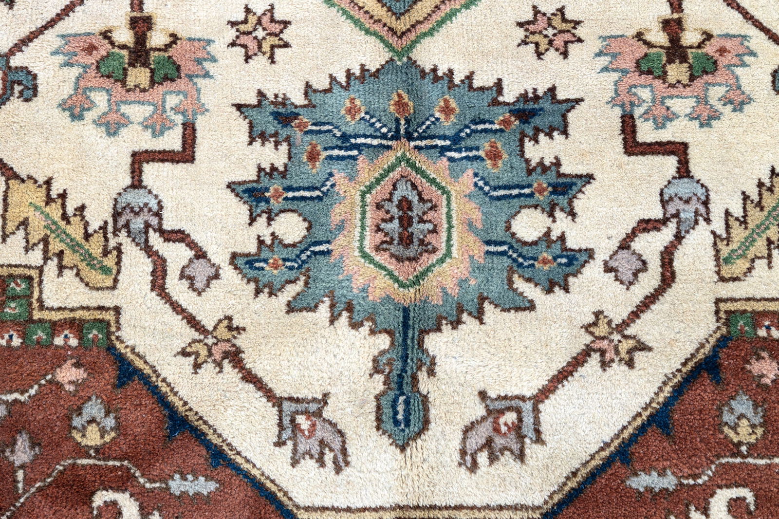 Indian Handmade Serapi Rug - 7