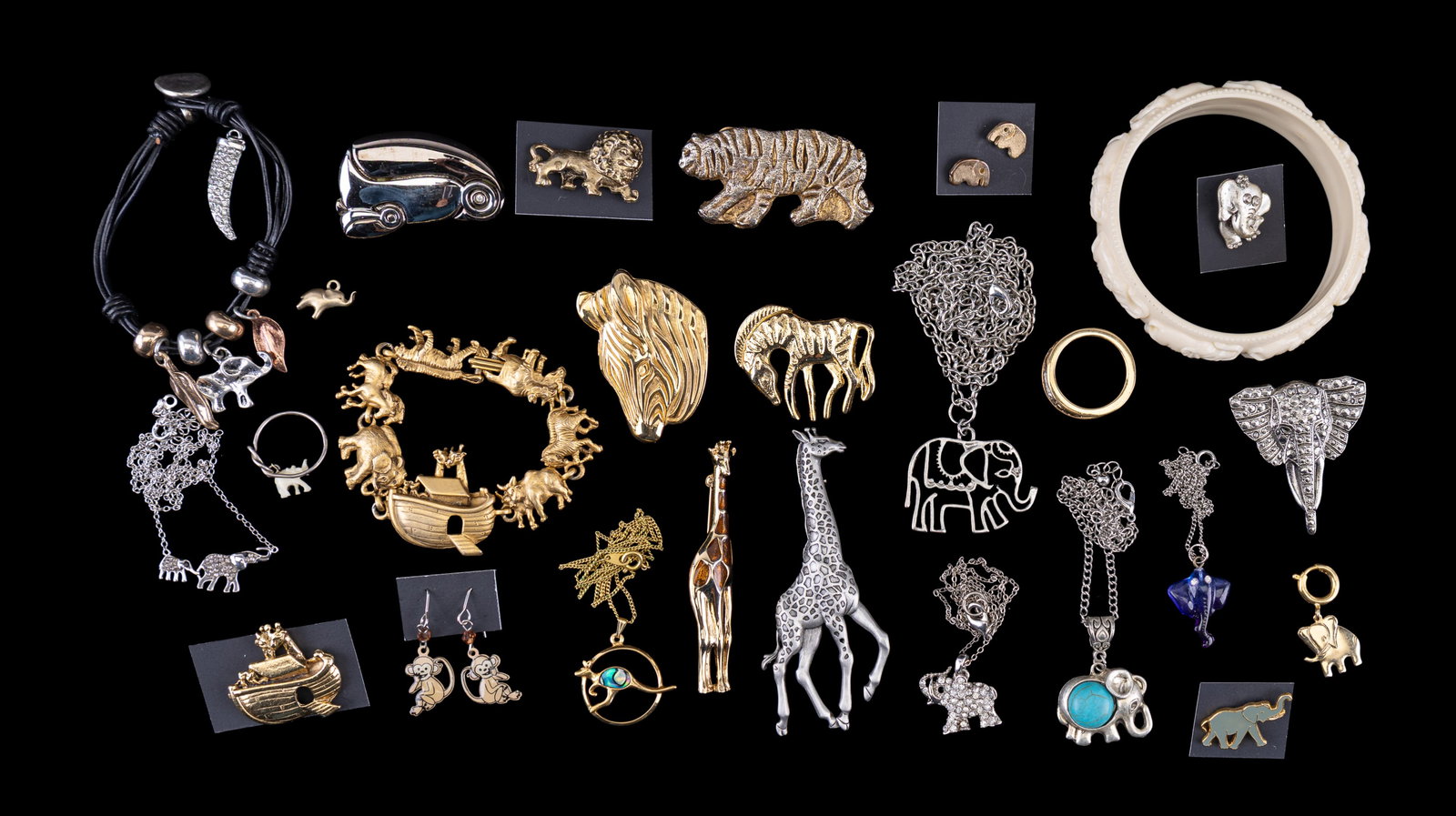 Exotic Animal Jewelry (1 of 18)