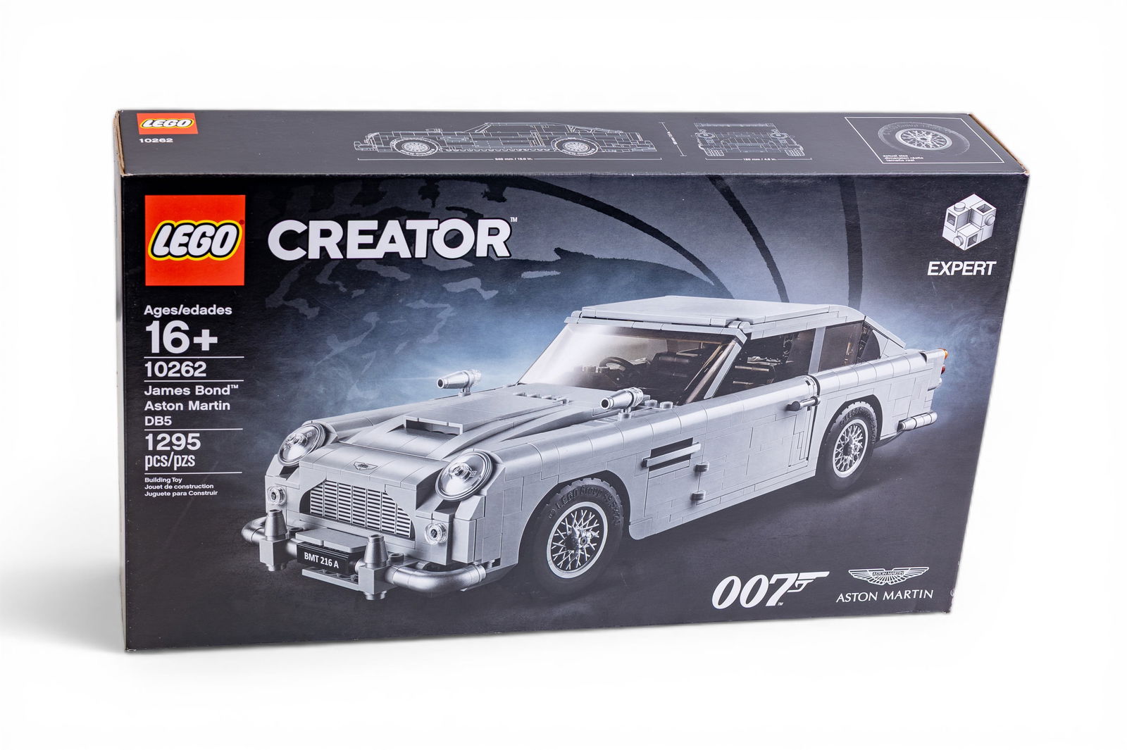 LEGO Creator Expert James Bond Aston Martin (1 of 4)