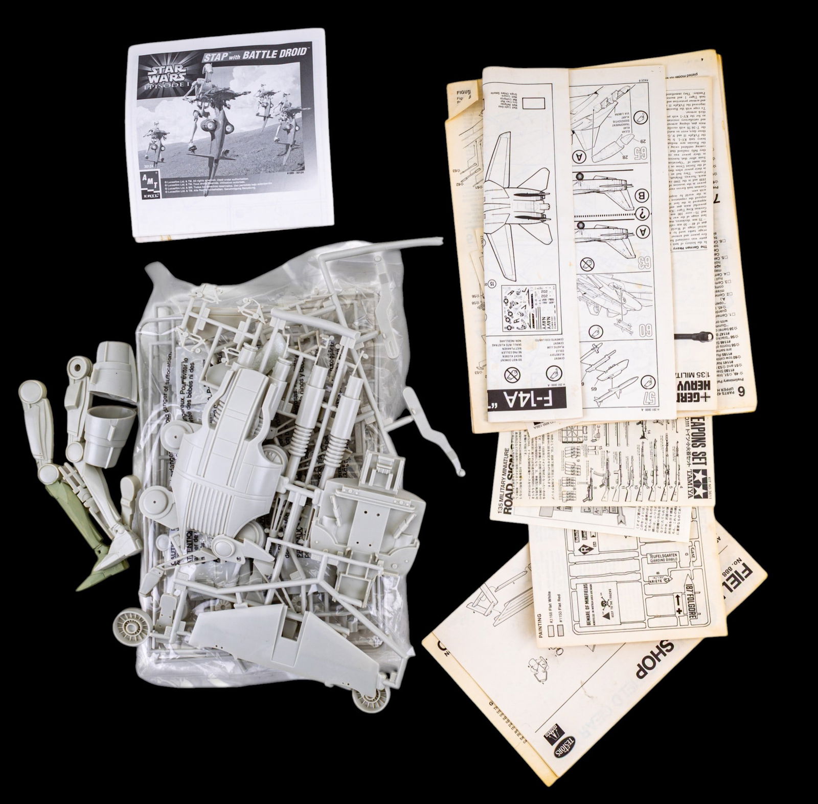 Sci-Fi Model Kit Collection with Assorted Pieces - 7