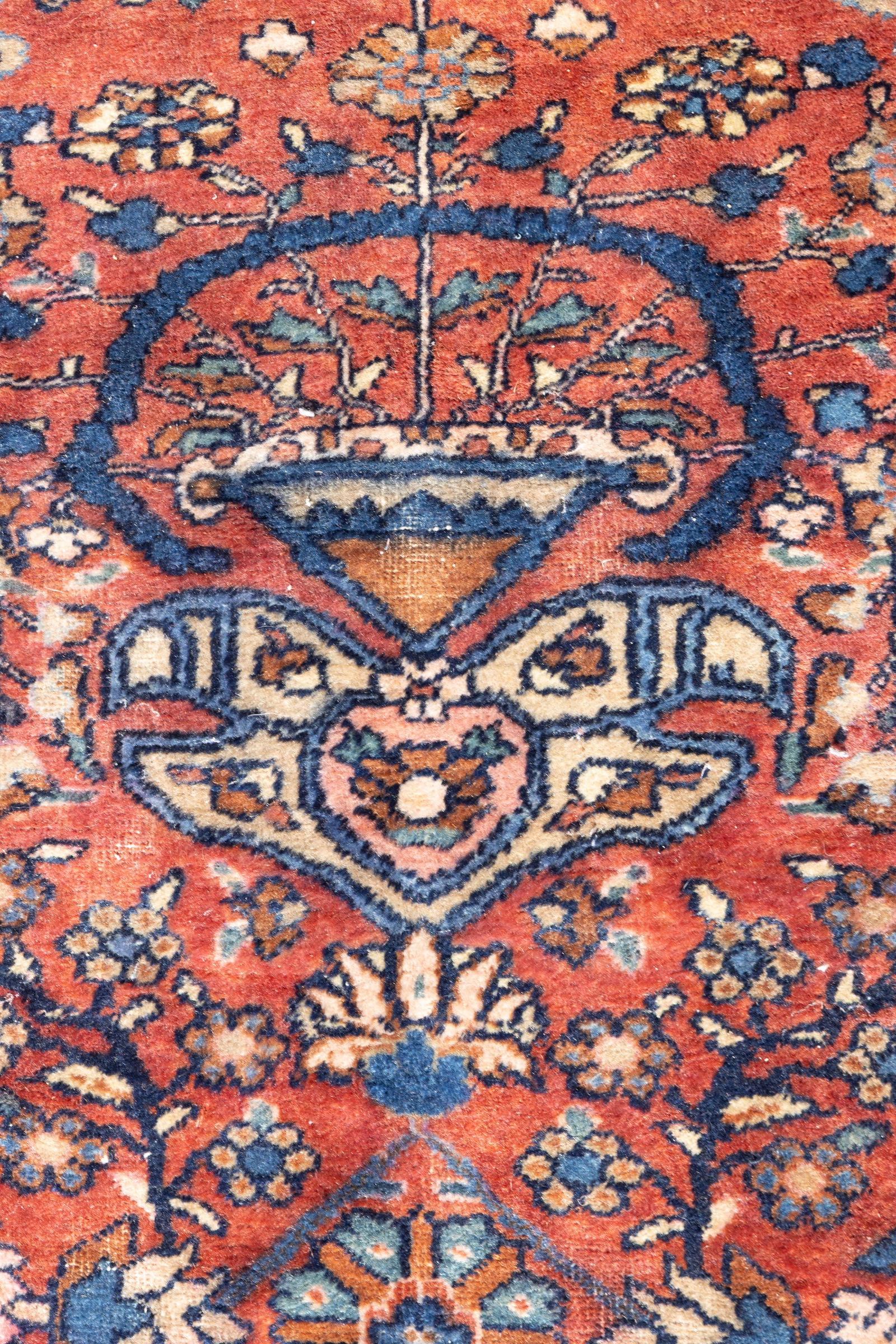 Hand Woven Wool Persian Sarouk Rug - 3