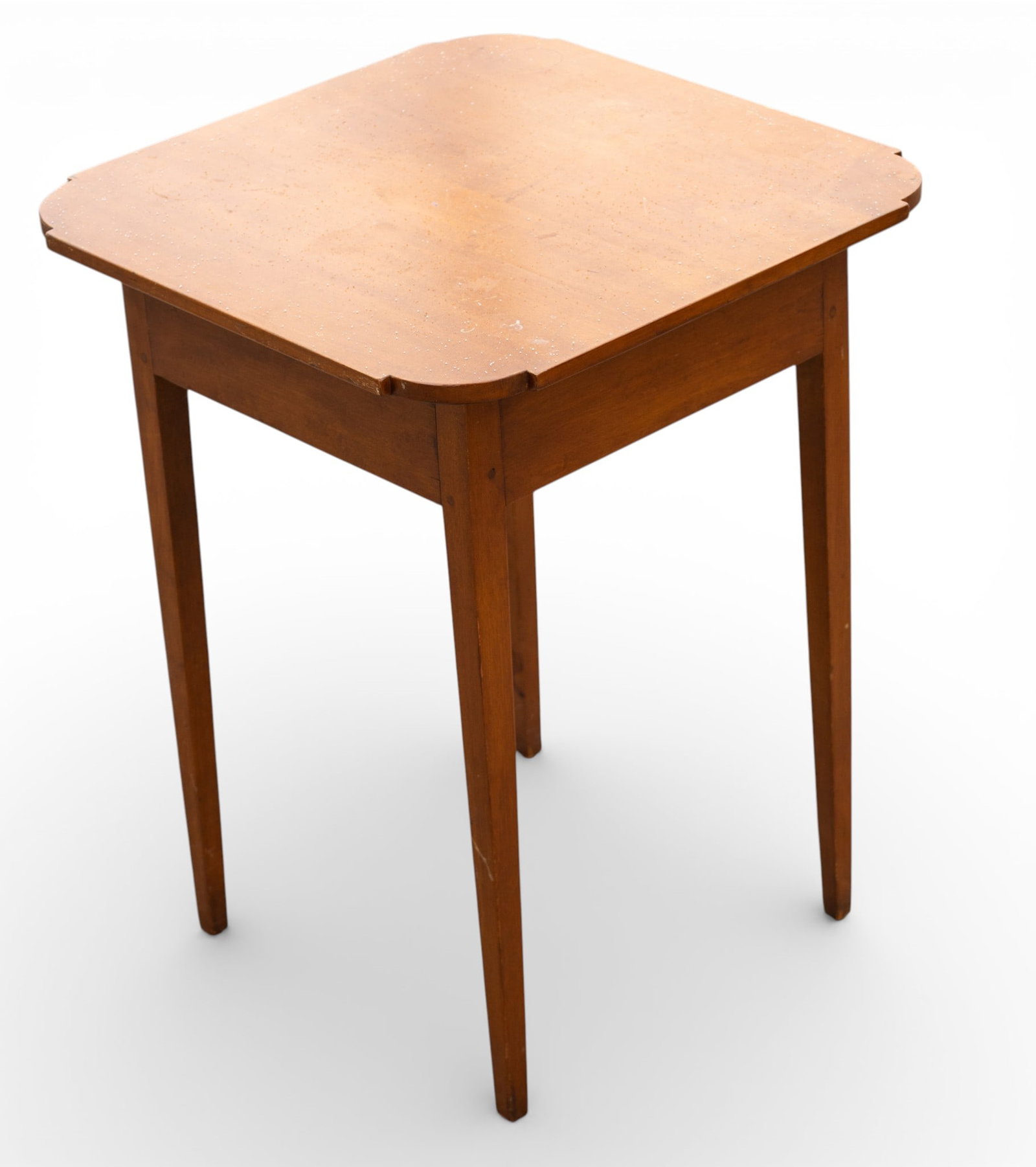 Conant-Ball Hepplewhite Maple Side Table - 3